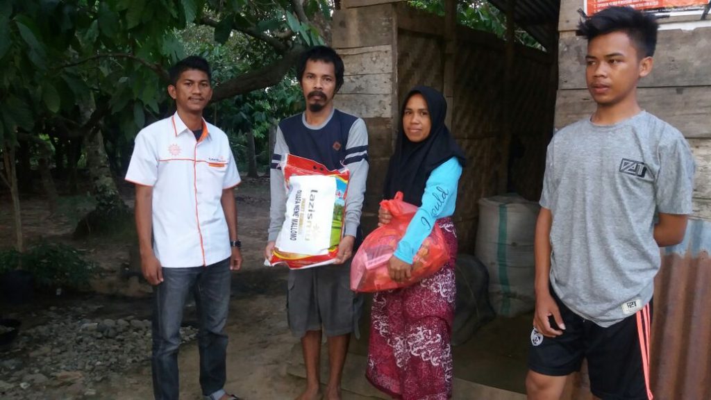 Lazismu Sidrap Berikan Bantuan Warga Kurang Mampu