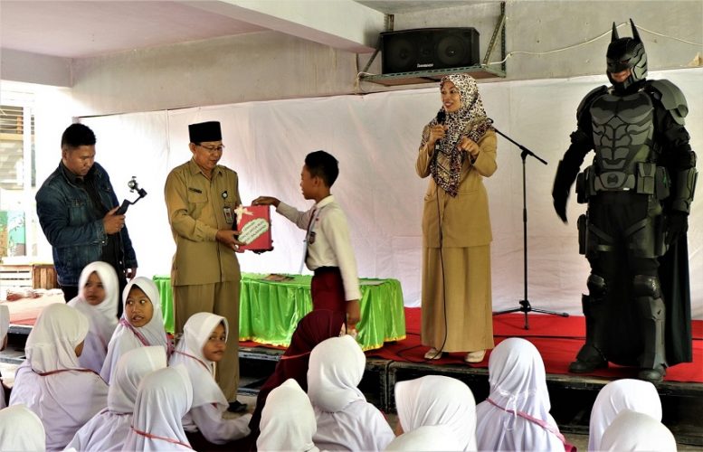 ​ ​Kerennya Sekolah-Sekolah Ini;  Baru Masuk, Anak Didik Langsung Dikenalkan Budaya Baca