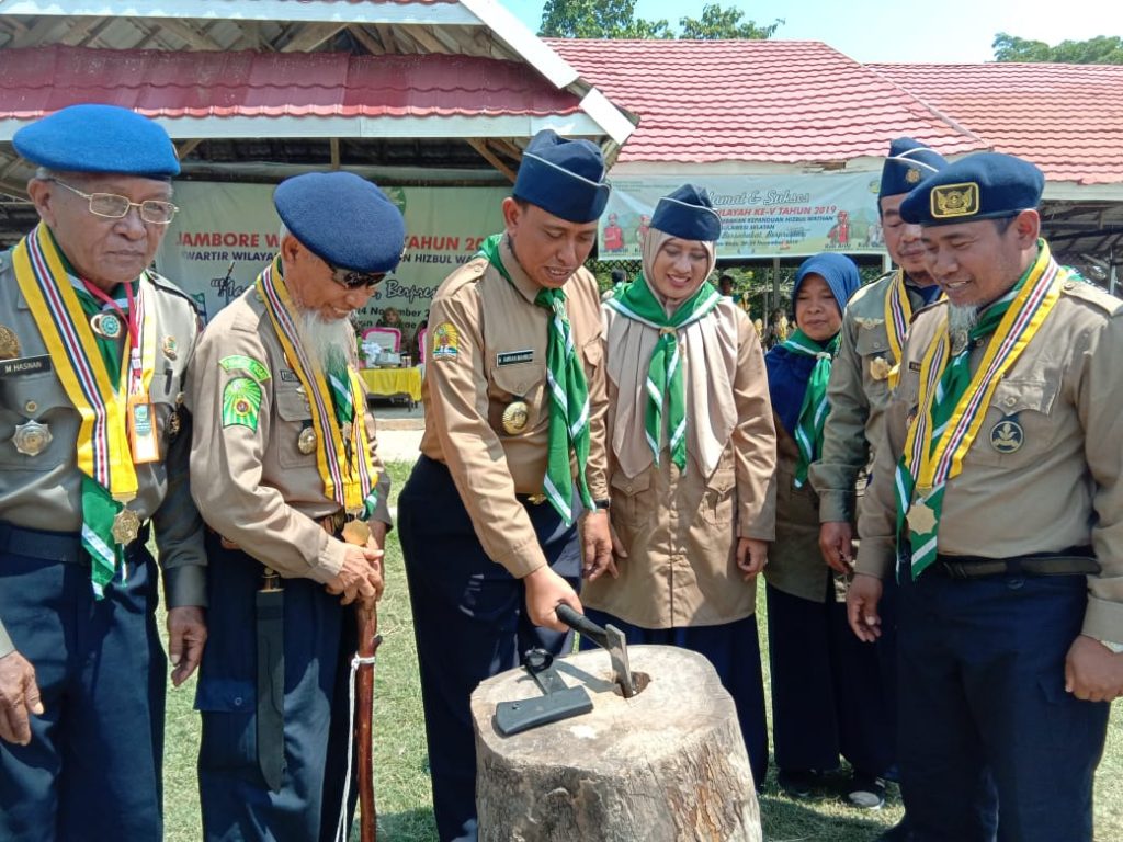 Bupati Wajo Tutup Jambore V Hizbul Wathan Wilayah Sulsel