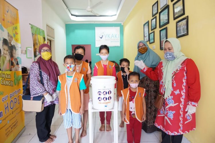 MC3 Peduli Covid-19 Mendonasikan BASCOV 19 ke Rumah Singgah Yayasan Kanker dan RSUD Daya