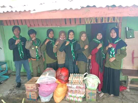 Hizbul Wathan Universitas Muhammadiyah Palopo Salurkan Bantuan Bencana Banjir Bandang di Luwu Utara