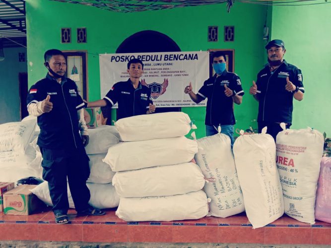 Komunitas Motor NMAX Maradekaya Galang Bantuan untuk Korban Banjir Luwu Utara