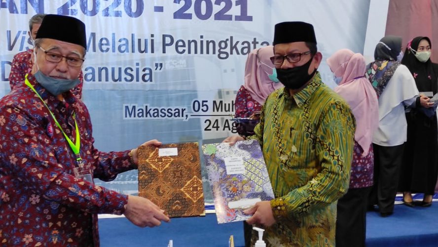 Rektor UM Sinjai Tandatangani Kerjasama dengan Unismuh Makassar