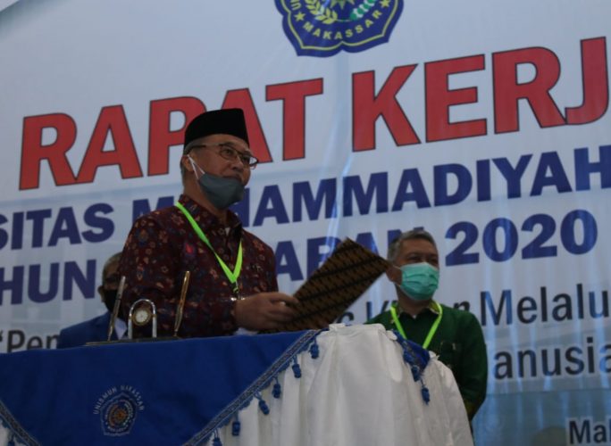 Prof Ambo Asse Ajak Civitas Akademika Unismuh Optimis dan Bersinergi Melaksanakan Hasil Raker 2020