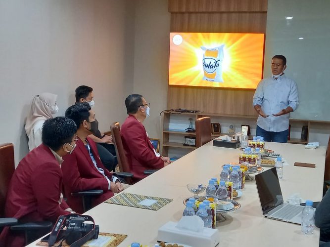 Rektor Universitas Muhammadiyah Sinjai Ajak Amran Sulaiman Beri Kuliah Tamu