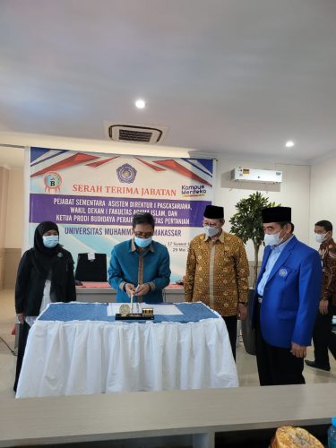 Sertijab, Rektor Unismuh Minta Pejabat Fokus pada Tupoksi dan SOP!