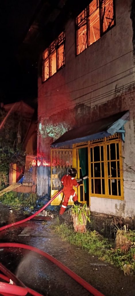 Rumah Kiai Nas Terbakar, MDMC Sulsel Sigap Bertindak