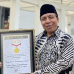 Kumpulkan Jadwal Imsakiah se-Dunia, Ulama Tarjih Ini Raih MURI