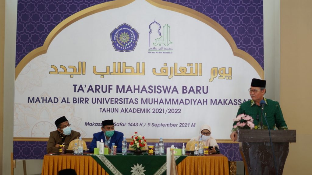 Buka Ta’aruf Mahasiswa Baru Ma’had Al Birr, Rektor Unismuh Ingatkan Pentingnya Kesungguhan dalam Belajar