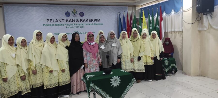 Risnawati Ketua Pimpinan Ranting Nasyiatul Aisyiyah Unismuh Periode 2016- 2022