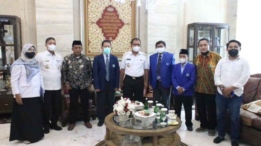 Jajaki Kerjasama, Pimpinan Unismuh Bersilaturahmi dengan Wali Kota Makassar