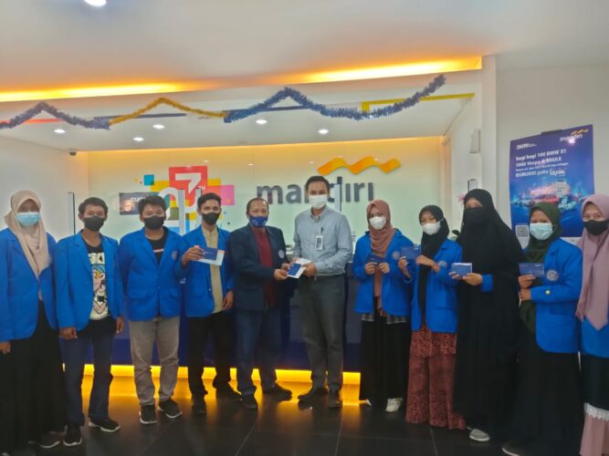 Mahasiswa IAIM Sinjai Terima Beasiswa KIP Tabungan Bank Mandiri