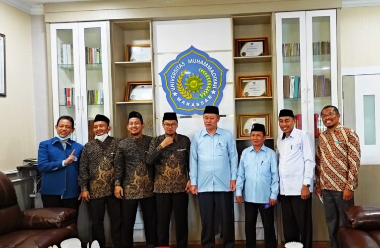 Direktur Ma’had  Al Imam Malik Universitas Muhammadiyah Purwokerto Studi Banding Ke Ma’had Al Birr Unismuh Makassar