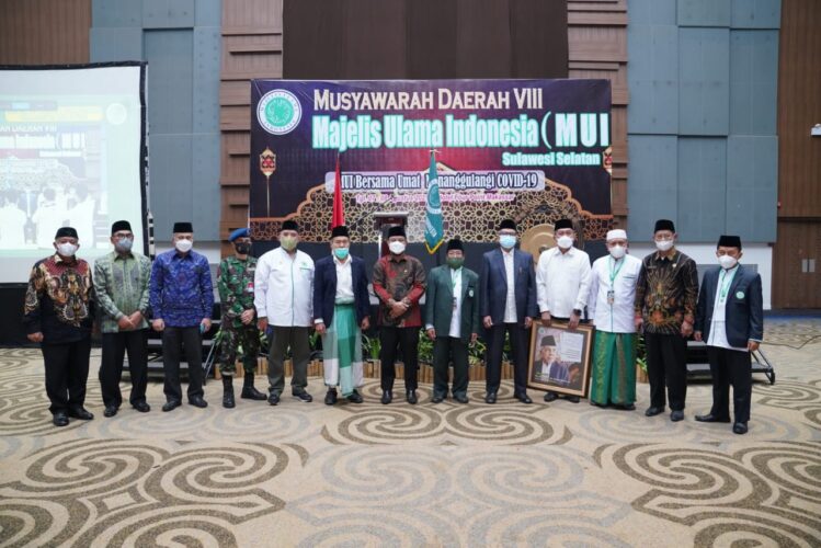 Plt Gubernur Sulsel Meminta Para Ulama Menyampaikan ke Masyarakat Pentingnya Prokes dan Vaksinasi