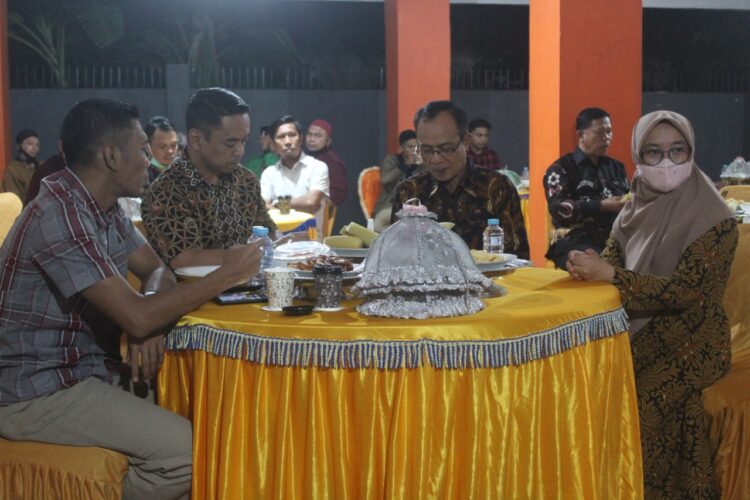 KPU Enrekang Nobar Peluncuran Hari Pemungutan Suara Pemilihan Umum Serentak Tahun 2024