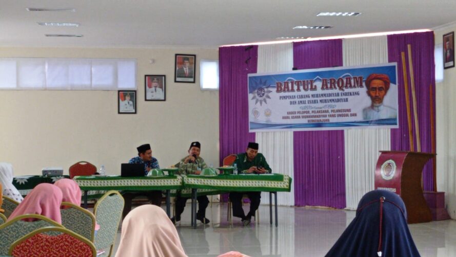 Pesantren MBS Enrekang Gelar Baitul Arqam