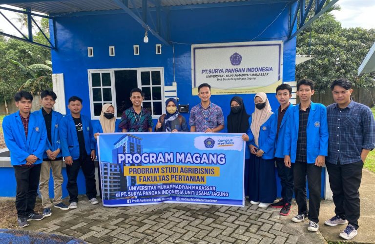 Sembilan Mahasiswa Prodi Agribisnis  Unismuh Magang di SPI.