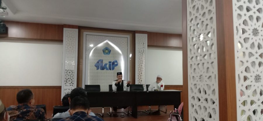 Keluarga Besar FKIP Unismuh Gelar Buka Puasa Bersama, Dekan Erwin Akib Sampaikan Lima Hal