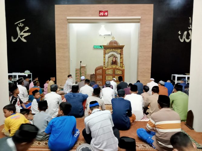 Mahasiswa Unismuh Makassar Gelar Safari Ramadan di  Patalassang