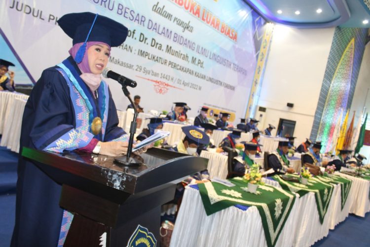 Aktivis Aisyiyah Dikukuhkan sebagai Guru Besar Unismuh Makassar