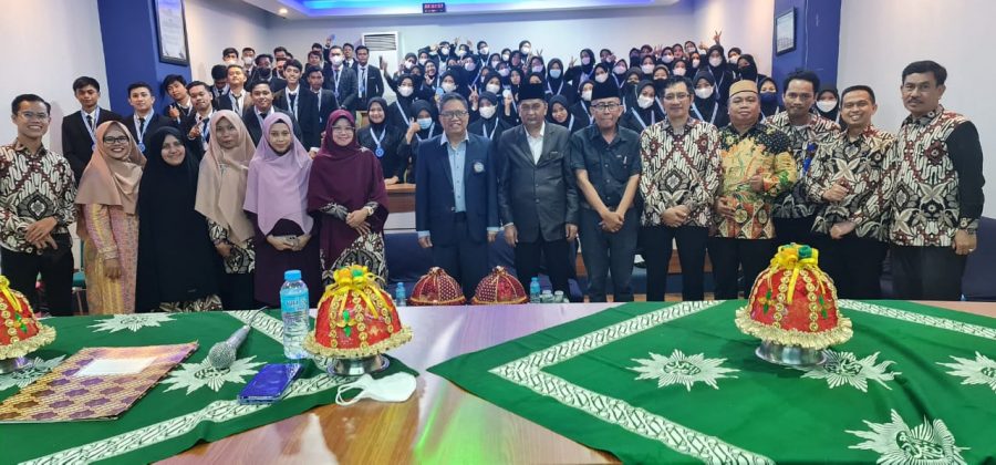 Yudisium 70 Sarjana Baru, Dekan FEB Unismuh Ingatkan Hal Ini