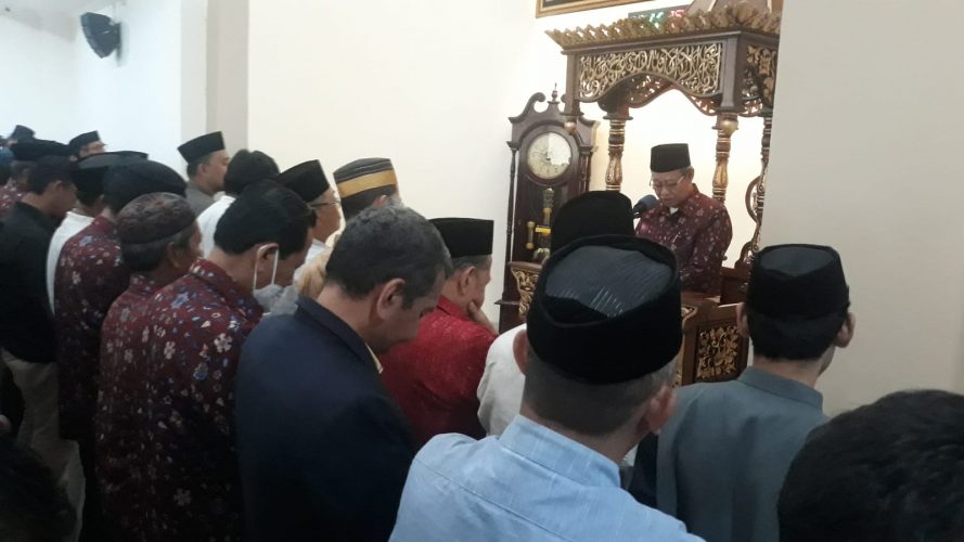 Rektor Unismuh Lepas Jenazah Istri Mendiang KH Djamaluddin Amien