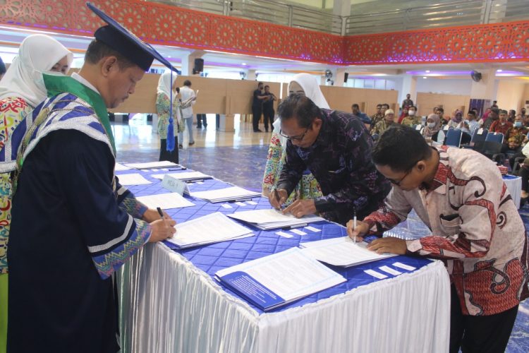 Milad ke-59 Tahun, Unismuh Gandeng 107 Kepala Sekolah Teken MoA