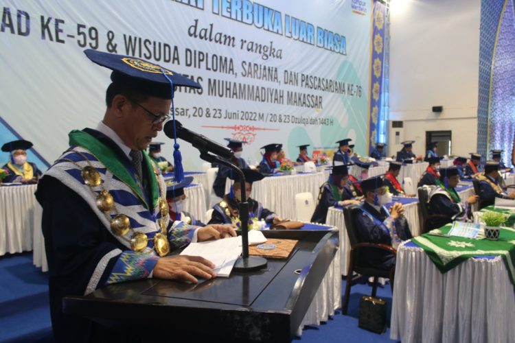 Catatan Wisuda ke-76, Unismuh Terima 65 Miliar Beasiswa dari Kemdikbud