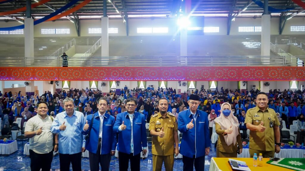 Gubernur Sulsel Hadiri Grand Opening Program Wirausaha Merdeka Unismuh Makassar