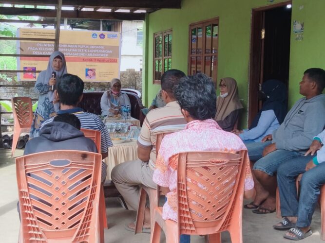 Gelar PKM di Pangkep, Dosen Unismuh Makassar Kembangkan Eduwisata Berbasis Agroekosistem