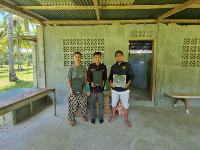 Mahasiswa KKN Internasional Unismuh Makassar Salurkan Donasi ke Masjid Al-Taqwa Filipina