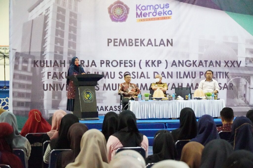 366 Orang Mahasiswa FISIP Unismuh Makassar Ikuti Pembekalan Kuliah Kerja Profesi