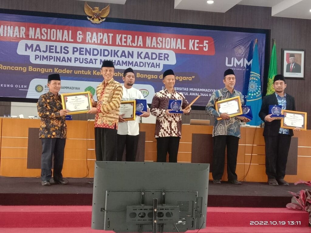 Lahirkan Tokoh Nasional dan Dunia, Darul Arqam Gombara Raih MPK Award