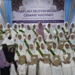 Nasyiah Gowa Wisuda Emak-Emak Binaannya dalam Gemari