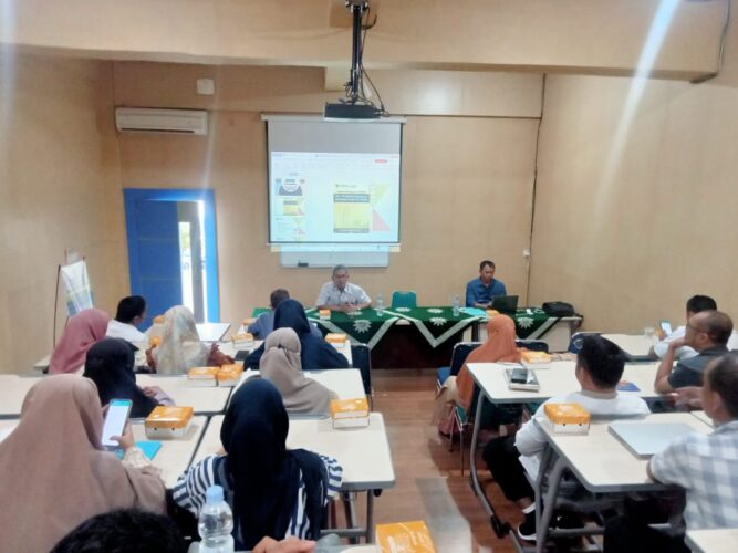 Pembekalan PPL-PT Magister Pendidikan Sosiologi Unismuh, Peserta Diminta Profesional