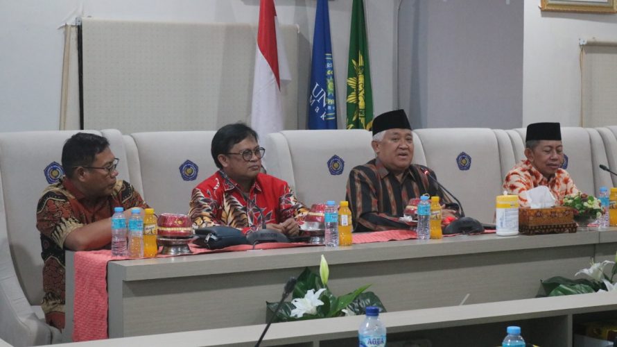 Din Syamsuddin Silaturahmi dengan Pimpinan Muhammadiyah Sulsel di Unismuh