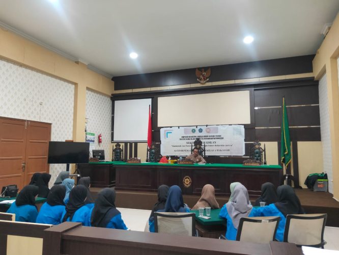 HMJ Hukum Ekonomi Syariah Study ke Pengadilan Agama Makassar