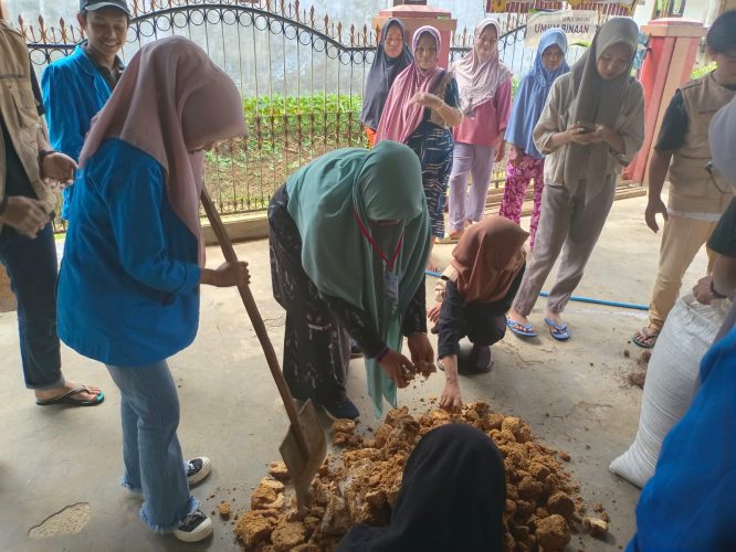 Pengabdian Masyarakat Kolaborasi Internasional Antara Universiti Malaysia Sabah dan Universitas Muhammadiyah Makassar