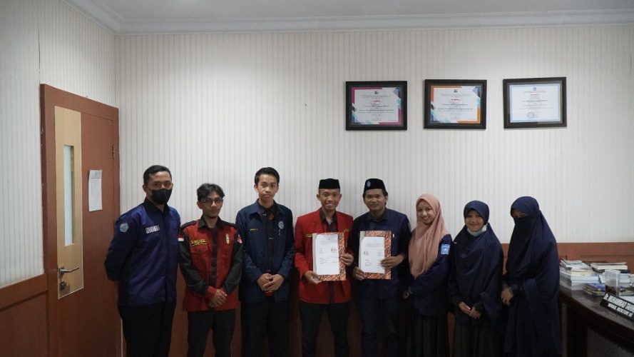 Kembangkan Kapasitas Penguasaan Bahasa Asing, UKM Bahasa Unismuh dan IMM Ma’had Al Birr Teken MoU