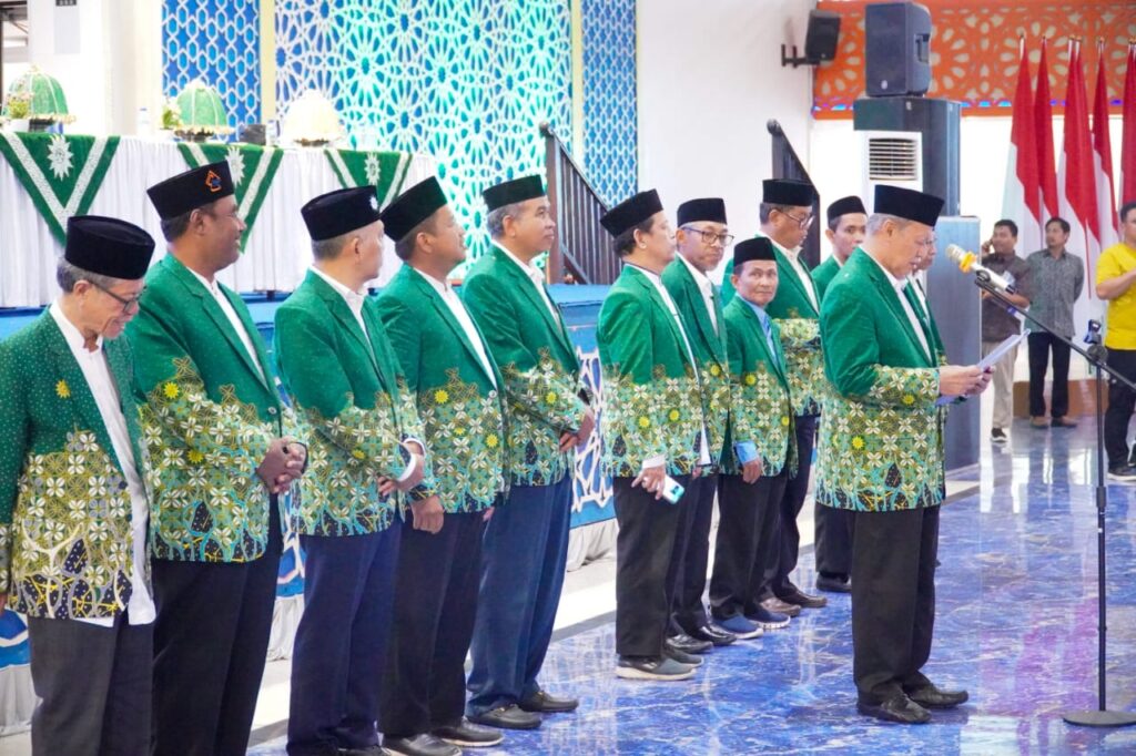 Ambo Asse Kukuhkan 444 Pengurus Majelis-Lembaga PWM Sulsel