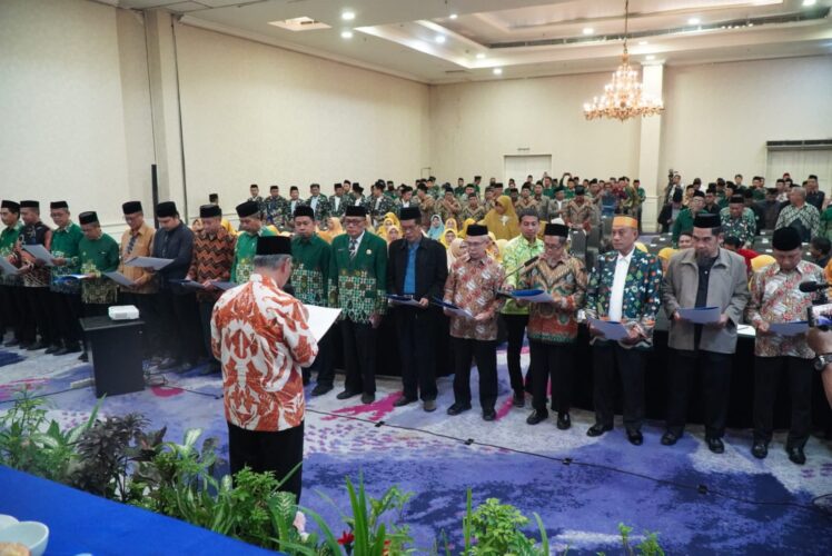 Pertama dalam Sejarah, 300-an Pengurus Muhammadiyah dan Aisyiyah se-Sulsel Dikukuhkan Bersamaan