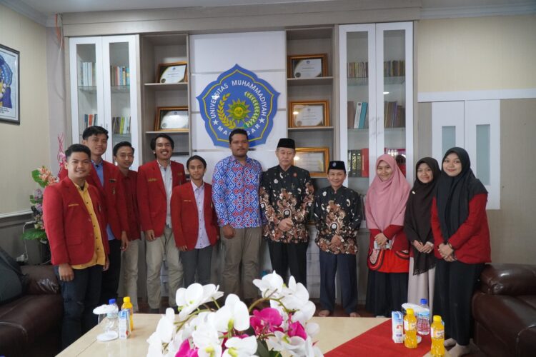 Rektor Unismuh Terima Kunjungan PC IMM Kota Makassar