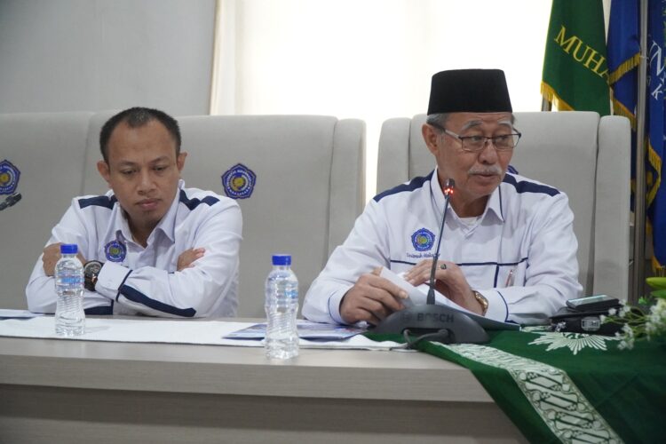 Buktikan Kualitas, 30 Tim Dosen Unismuh Tandatangan Kontrak Hibah Penelitian dan Pengabdian dari Kemdikbudristek