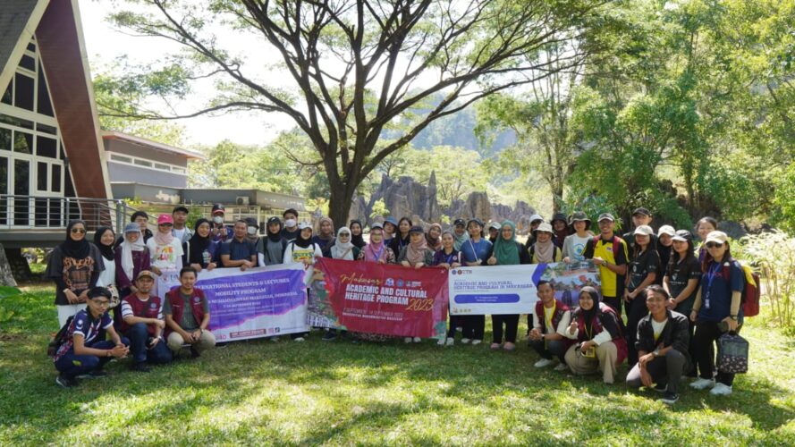 MACCA Season IV, Unismuh Makassar Pamerkan Keragaman Budaya Sulawesi Selatan ke Mahasiswa Internasional