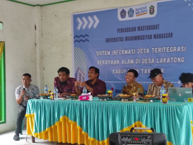 Kembangkan Potensi Desa Lakatong, Unismuh Makassar Gelar Pengabdian Kepada Masyarakat