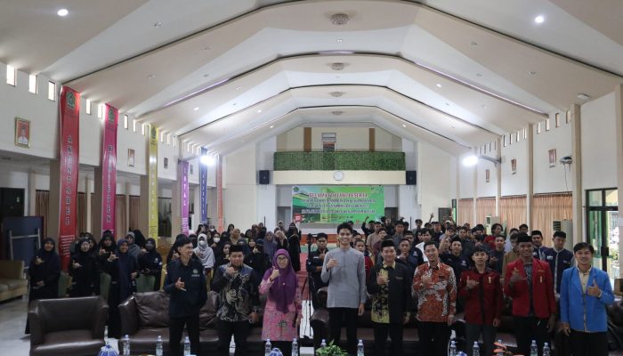 Bahas Generasi Berdaya Saing, Himaprodi KPI FAI Unismuh Gelar Seminar Komunikasi