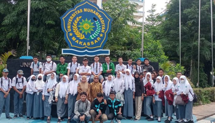 Unismuh Gelar Launching Penerimaan Mahasiswa Baru, Begini Respon Positif SMKN 10 Makassar