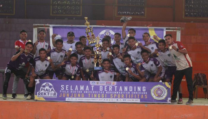 SMAN 2 Enrekang Berhasil Menjuarai Piala Rektor UNIMEN