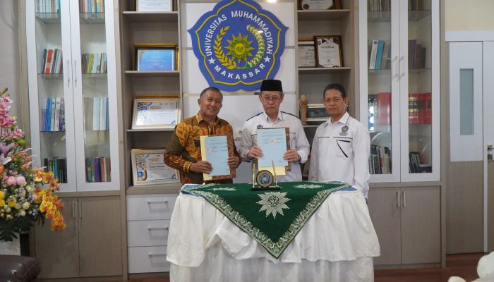 Unismuh Makassar dan PDM Buru Maluku Tandatangani Kerjasama Program Studi Bidang Kesehatan dan Pendidikan