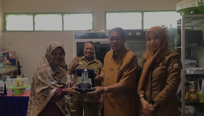 Begini Proses Penarikan Mahasiswa PPG Prajabatan Unismuh di SDN Cendrawasih I